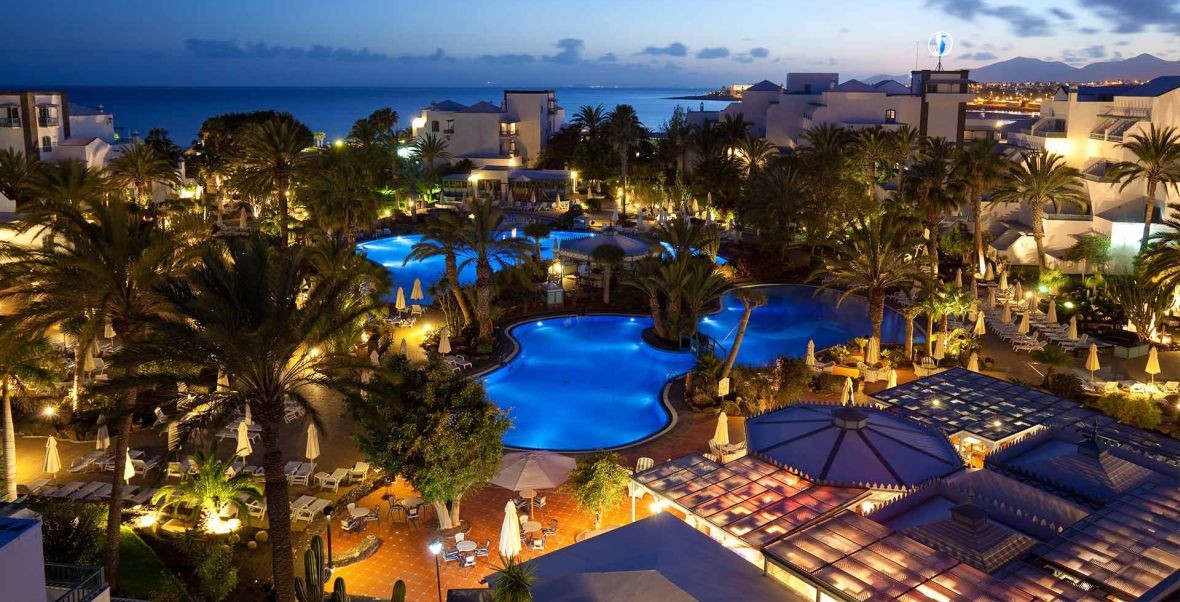 Honeymoon im Seaside Hotel Los Jameos Playa | Flitterwochen-Ziele.de
