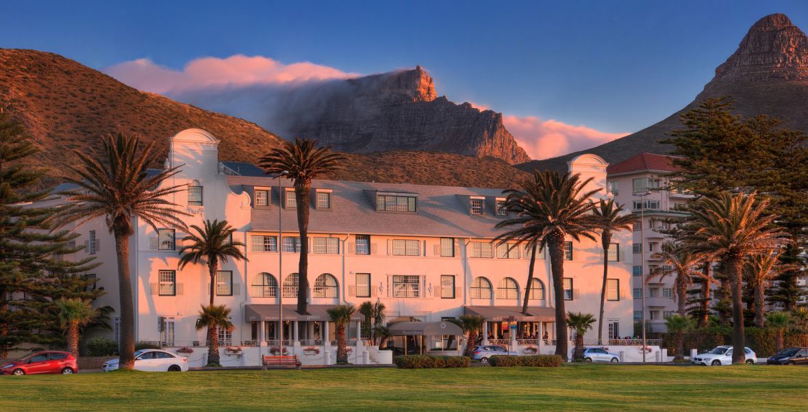 Honeymoon im Winchester Mansions | Flitterwochen-Ziele.de