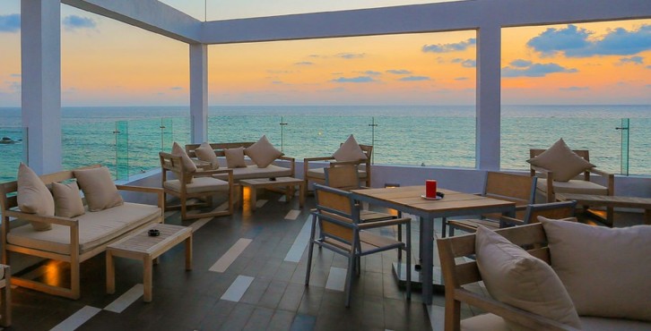 Hotel Pandanus Beach Resort