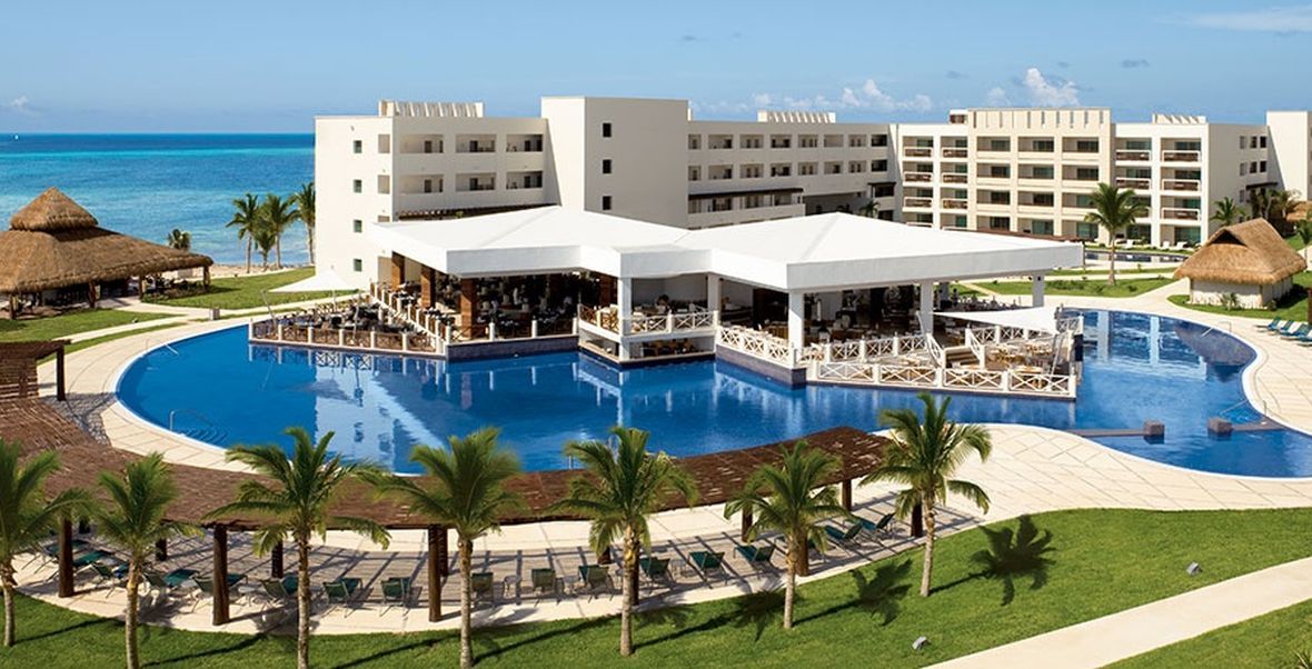 Honeymoon im Secrets Royal Beach Punta Cana | Flitterwochen-Ziele.de